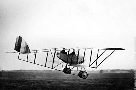 Loại máy bay Caudron G-3 trong Đại chiến thứ nhất, do Đỗ Hữu Vị lái. Nguồn: Internet